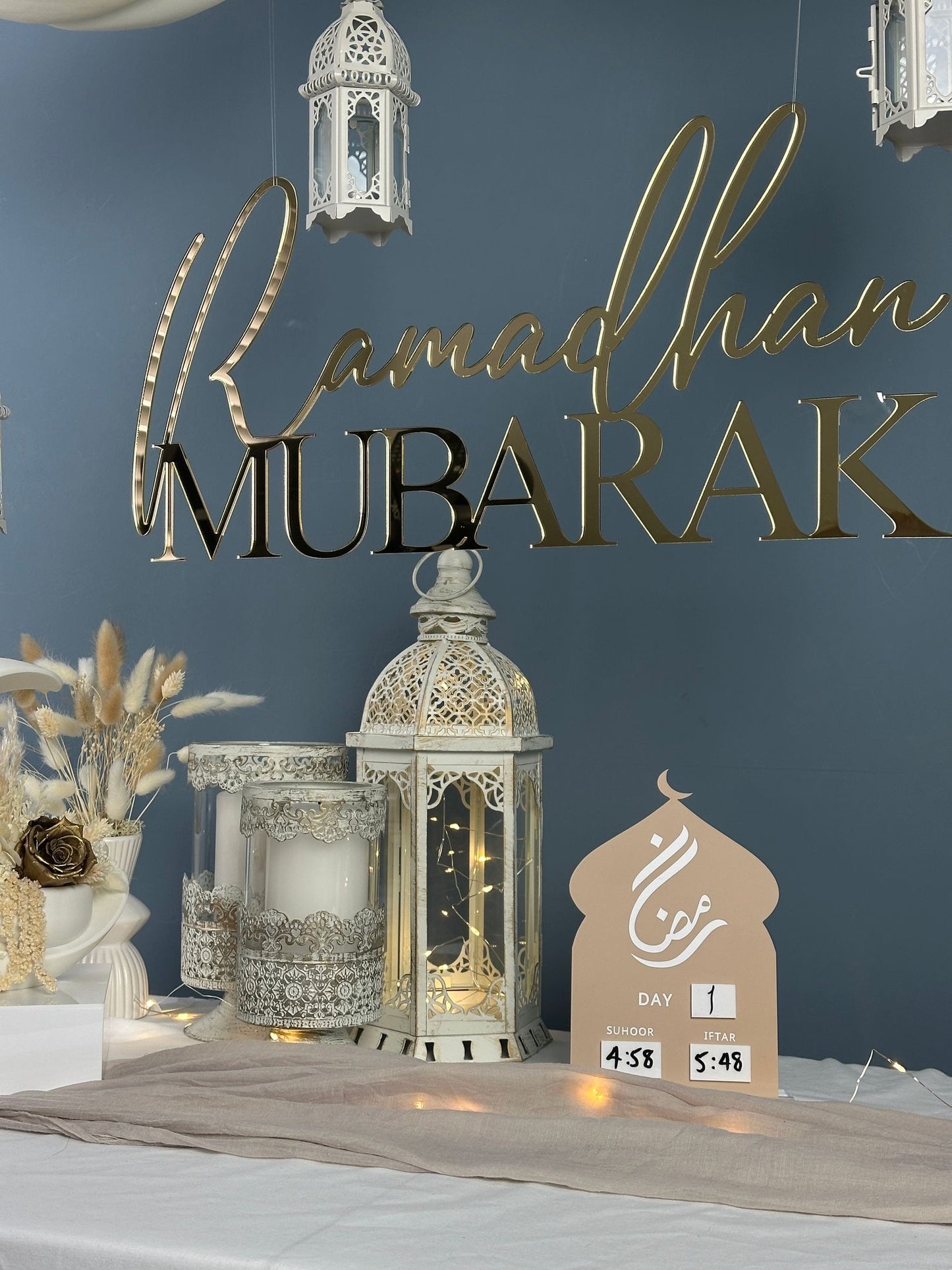 Ramadhan Mubarak Gold Acrylic Wall / Hanging Sign