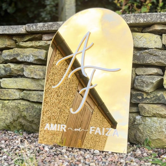 Gold Arch Acrylic Mirror Wedding Sign